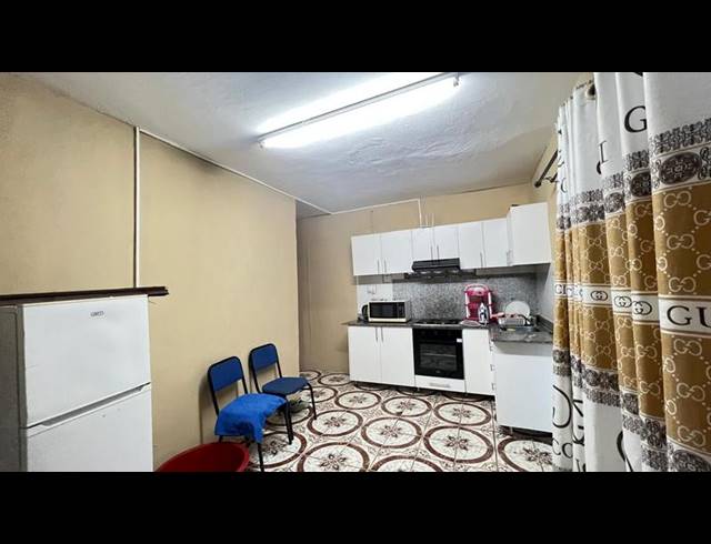 1 BEDROOM PROPERTY TO RENT IN BONELA